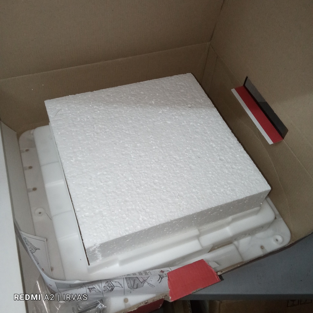Legrand PVC ugradna kutija za beton 18M